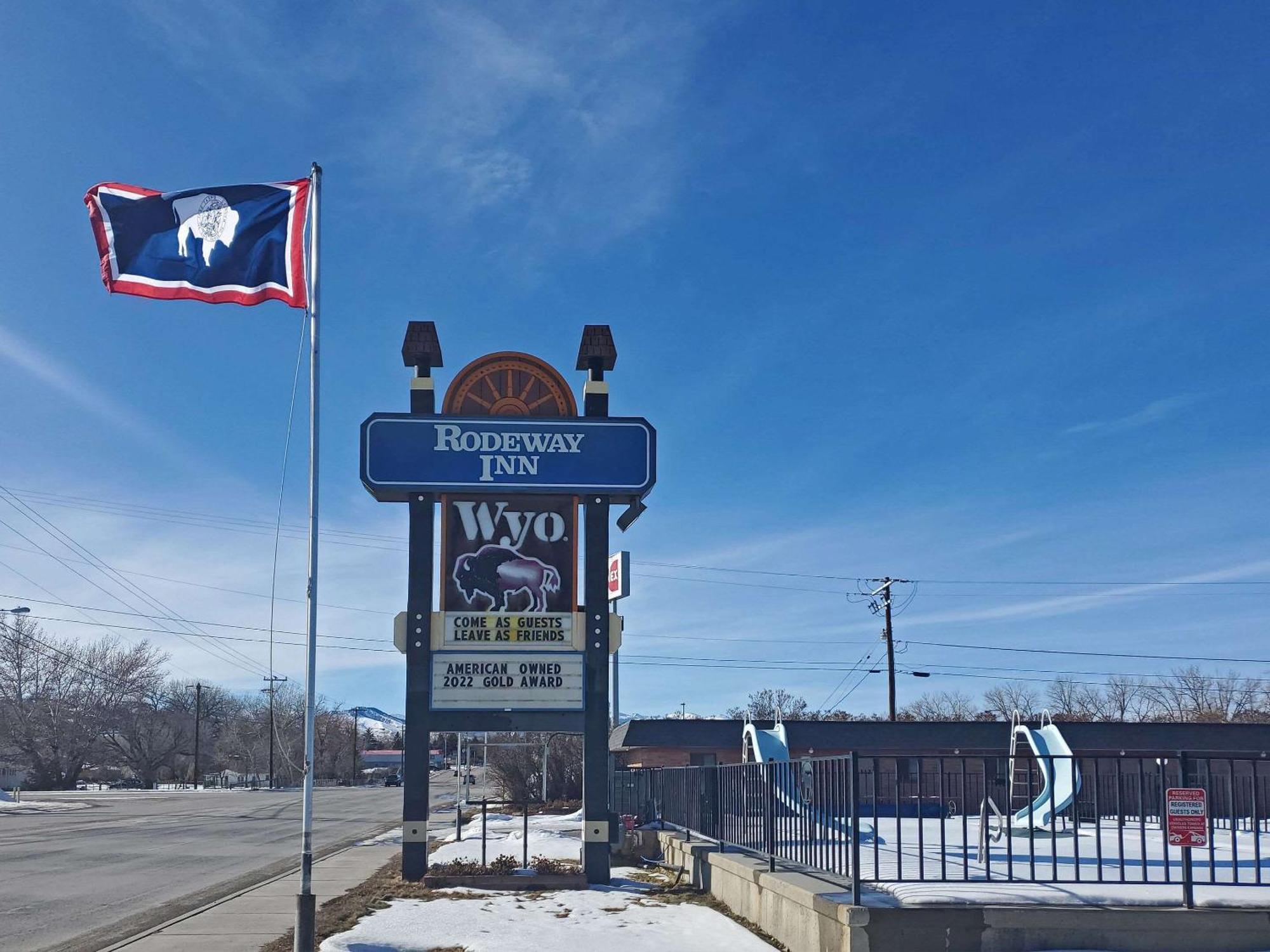 Rodeway Inn Бъфало Екстериор снимка
